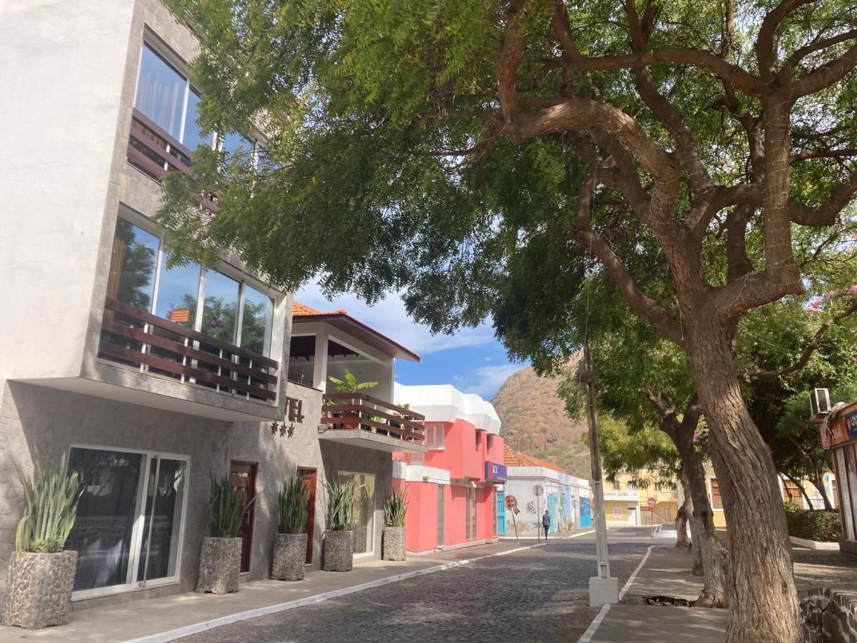 Hotel Viajante Tarrafal  Ngoại thất bức ảnh