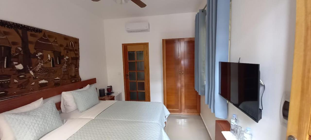 Hotel Viajante Tarrafal  Ngoại thất bức ảnh